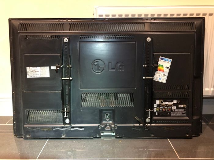 LG plasma TV (broken)