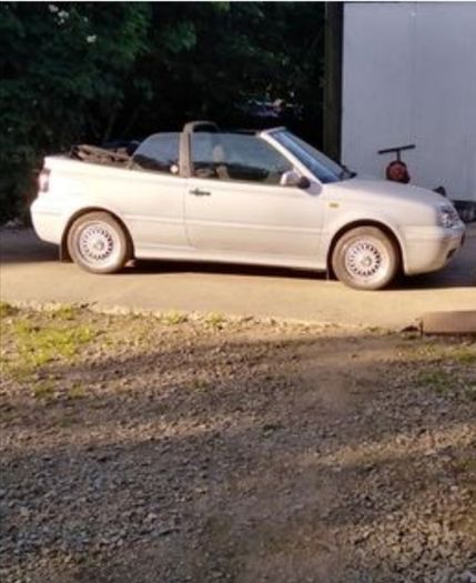 VW convertible car, 1999, volkswagen,low mils