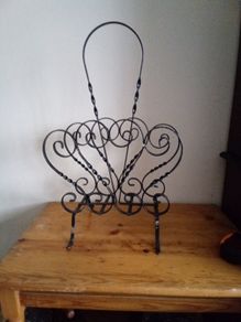wrought-iron  magazines holder