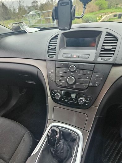 Opel Insignia 2011 Saloon