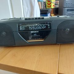 Sony Radio Cassette-corder, Model CFS-201L, wear and tear for its age, Radio works, tapes dont play