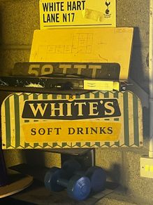R Whites Lemonade Tin Sign