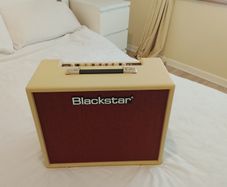Blackstar Debut 50r