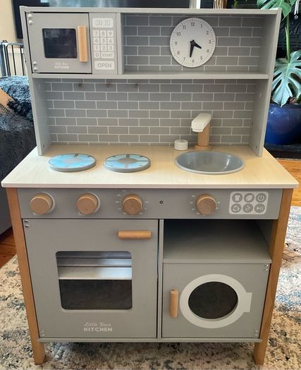 Little town grey wooden kitchen