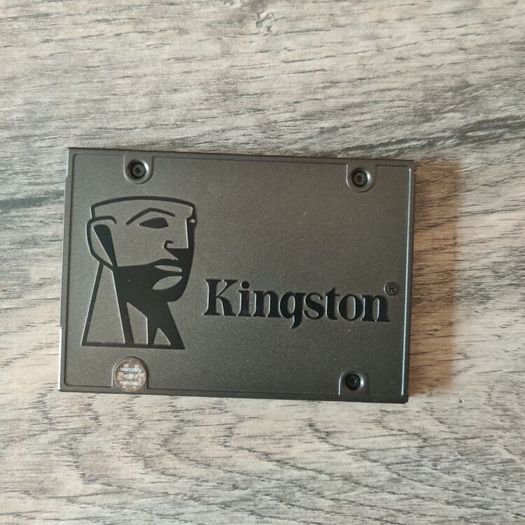 Kingston SSD 240 GB Sata 2.5"