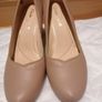 Clarks Ladies Natural Leather Shoes UK 6.5 Image 7