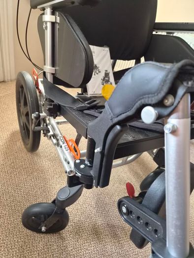 Icon 125 Adjustable Wheelchair
