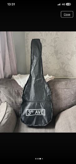 3/4 size guitar