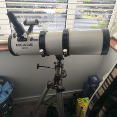 telescope for sale to include tripod