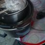 slow cooker pots and lamp Image 2