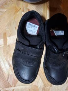 New Clarks school shoes size UK 8F