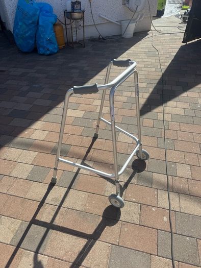 Zimmer Frame
