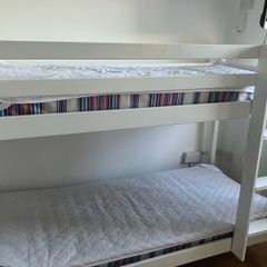 bunk bed