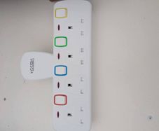 Socket Adapter - 4-Way Wall Multi-Plug Adapter / Switched Extension Bar