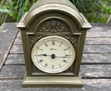 Aynsley Portlandware Mantle Clock Battery op.