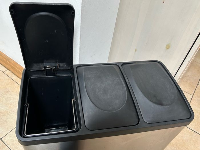 Kitchen Waste Bin
