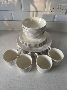 Monsoon Filigree Silver 16 Piece Dinner Set