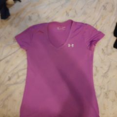 Under Armour TShirt