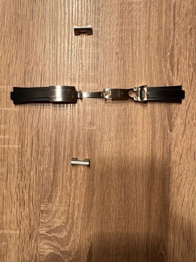 Tudor T-Fit clasp and rubber strap