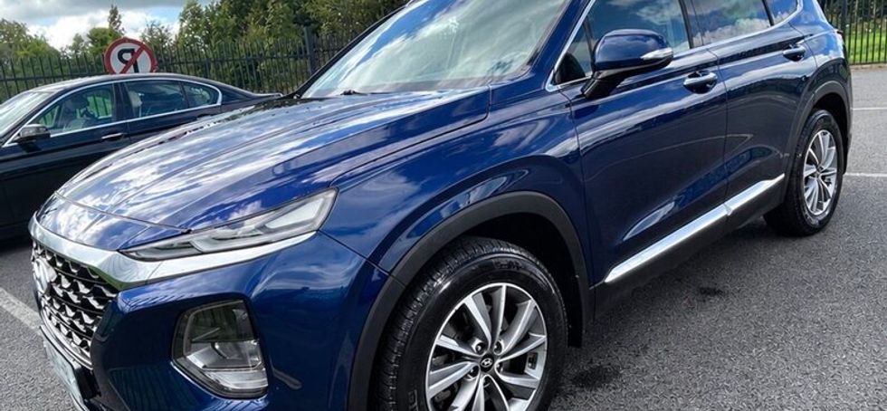 Hyundai Santa Fe 2WD Executive Plus 5DR