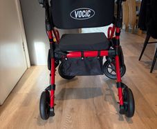 Wheelchair / Walker 2 in 1