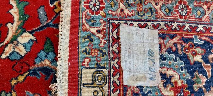 Vintage Indian 100% wool handmade rug