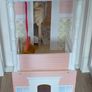 KidKraft Doll's House - like new Image 2