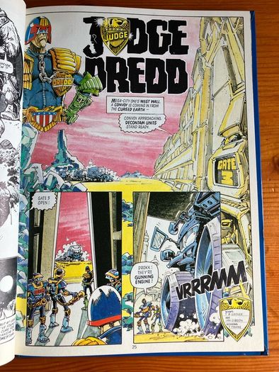 Annual : '2000 AD' 1985