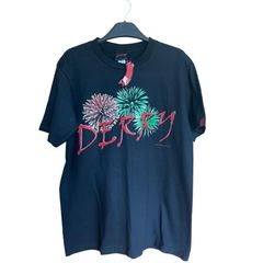 Men's Black T-shirt with 'Derry'logo | Medium |NWT