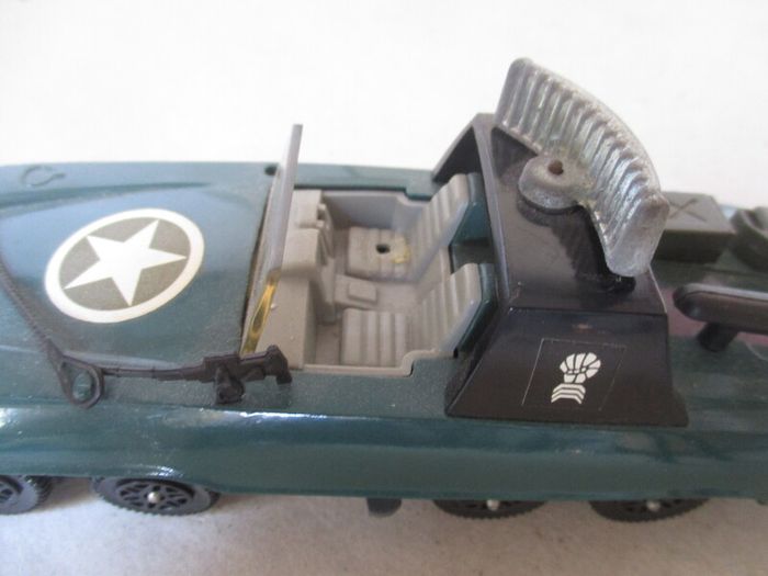 Vintage Dinky Toys Armoured Command Car