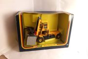 Corgi Corgi 1113 Hyster Challenger 800 Container Lifter &amp; Container  Original packing immaculate condition great gift present play kids children toys  car machineries made in England