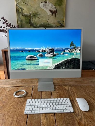 Apple 24 iMac M1 8-Core CPU / 8-Core GPU  Silver