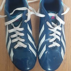 Adidas soccer boots Size 5 1/2