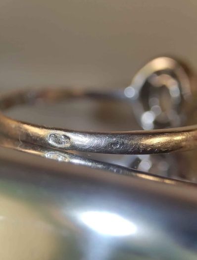 engagement ring