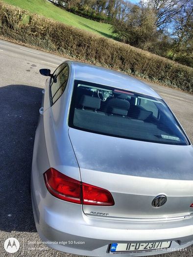 Volkswagen Passat 2011