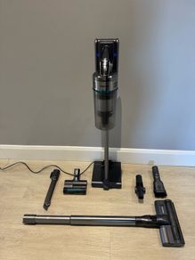 Samsung cordless hoover / vacuum