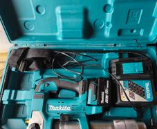 Makita grease gun