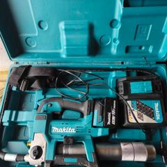 Makita grease gun