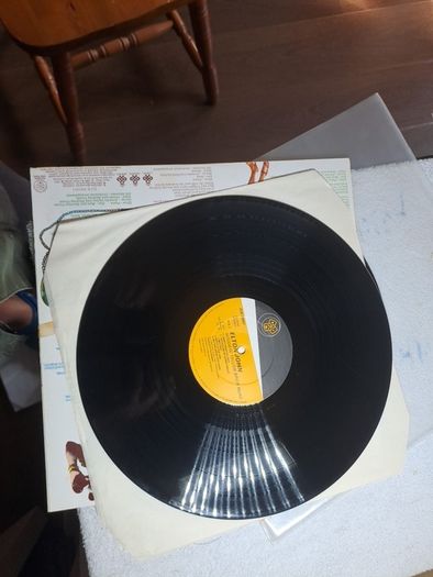 Vinyl.Goodbye Yellow Brick Road.Limited Edition Yellow