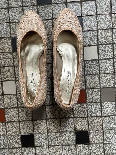 Wedding shoes off white/light beige. Size 8/41