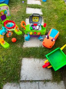 garden toy bundle