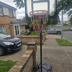 Basketball net