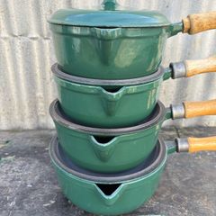 Vintage cast iron Le Creucet style saucepan set X4