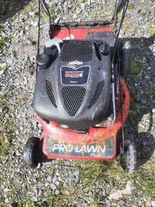 Briggs and Stratton 625 , 190 cc  lawn moer