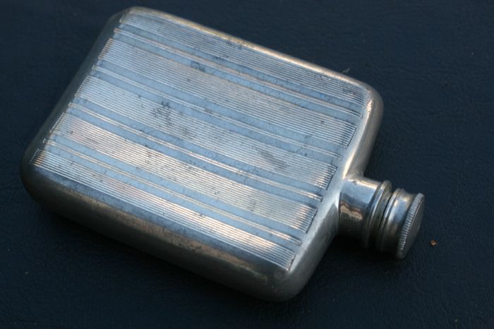 EDWARDIAN  Silver Plate Whiskey Flask _stamped 1901-1919  4"