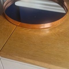 Round glass drinks tray