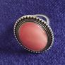 Vintage ring with mother-of-pearl coral cabochon. Image 8