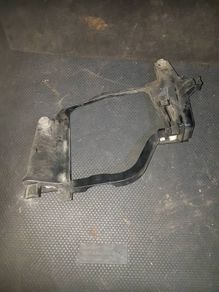 Bmw 5 E60 E61 2007 - 2010 Left Lh N/s Side Headlight Mounting Bracket 158737-00