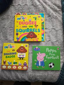 Duggee and Peppa pig books