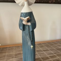 Lladro Figurine
